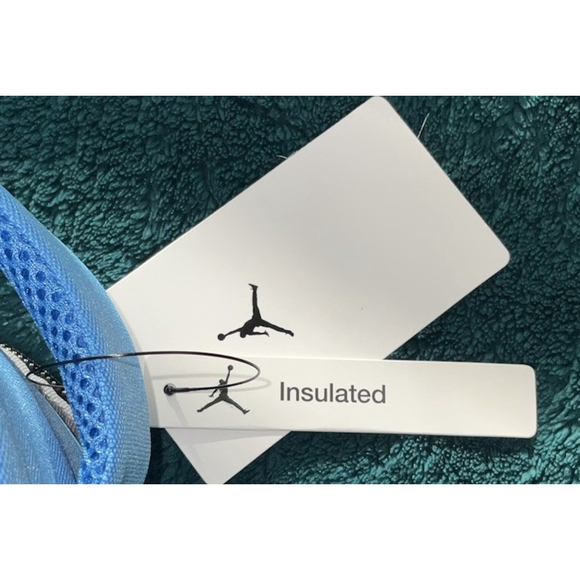 Nike Air Jordan Jersey 23 Zip Insulated Lunch Bag Box - Picture 6 of 7